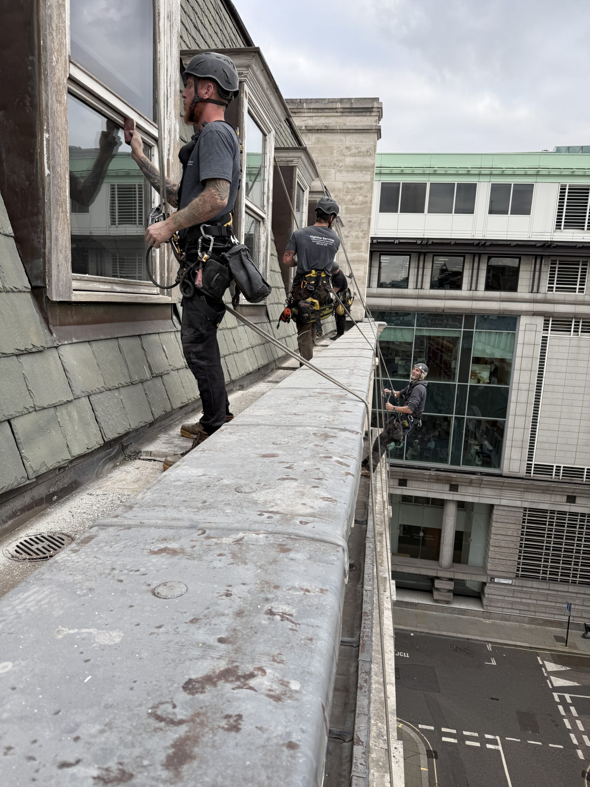 Restoring Charm at Height: Sash Window Painting in London