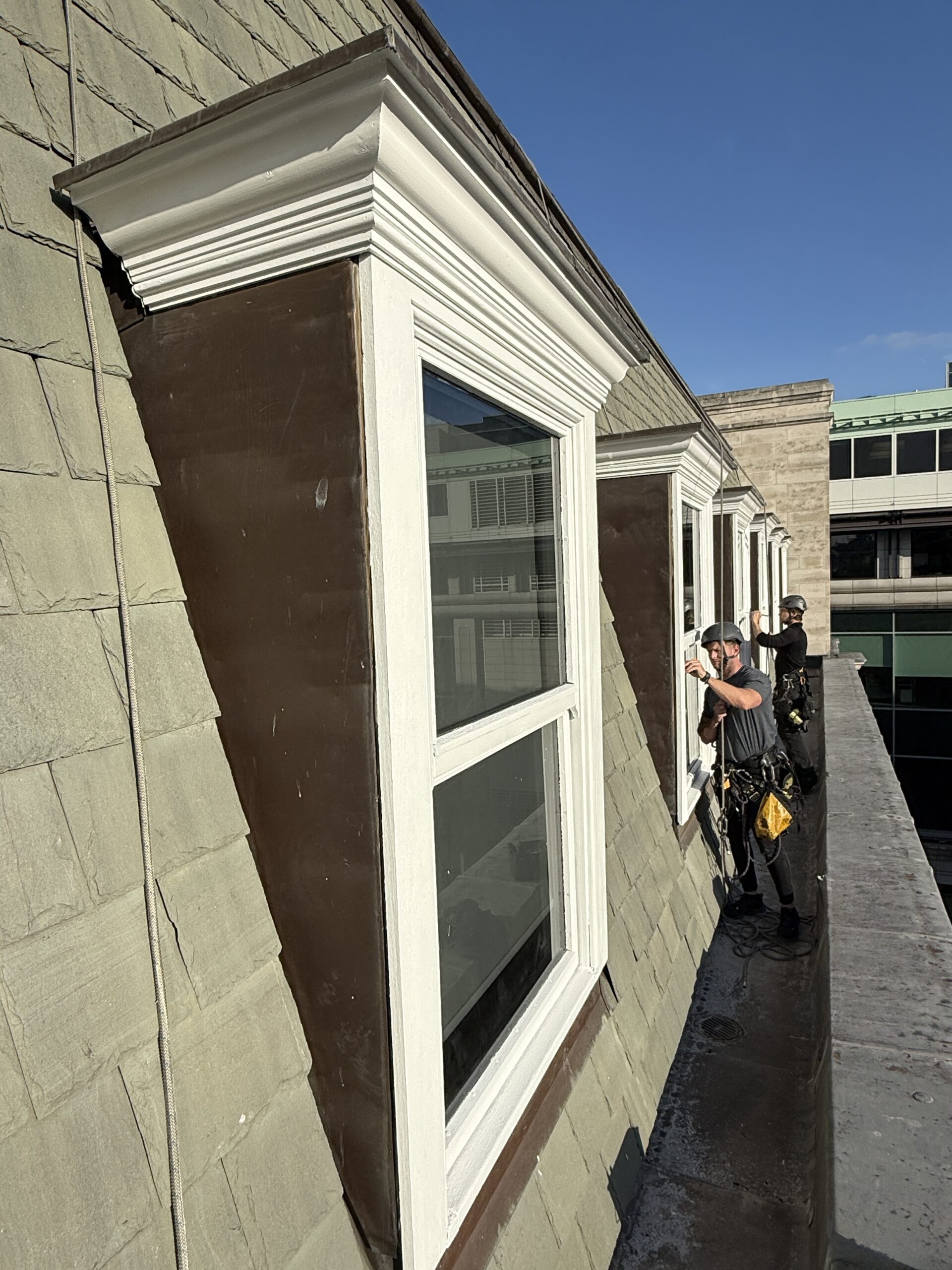 Restoring Charm at Height: Sash Window Painting in London